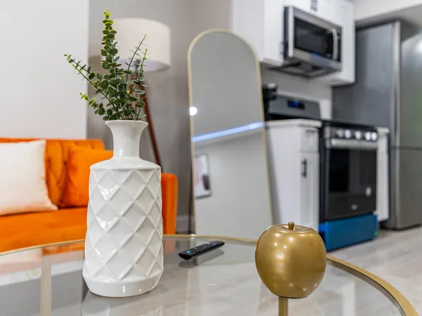 258 Clerk Street image 28 of 34