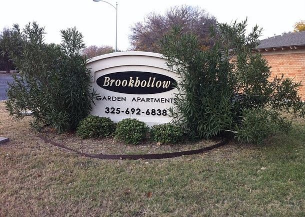 Brookhollow Garden Apartments