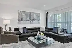 3 bed, 1.0 bath, 900 sqft, $2,900 — Photo 2
