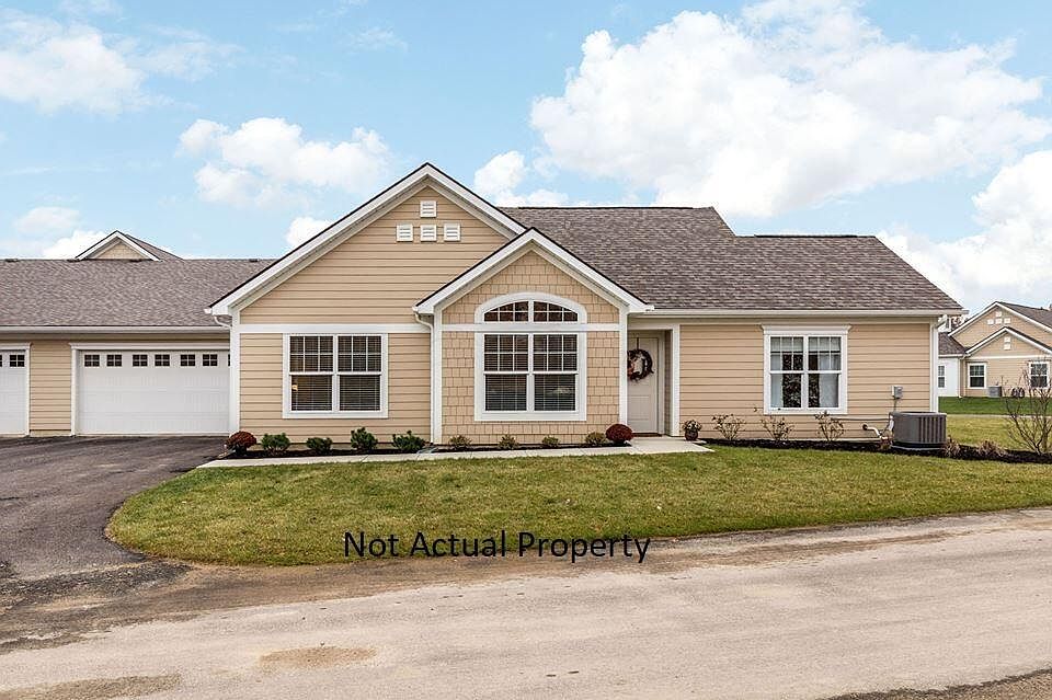1st image of 143 Narragansett Dr