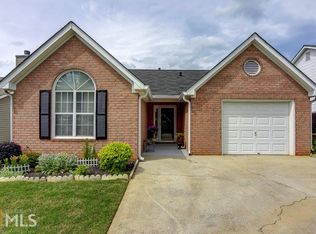 158 Greentree Dr #35, Newnan, GA 30265