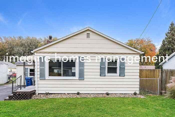 1st image of 5697 Chagrin Dr