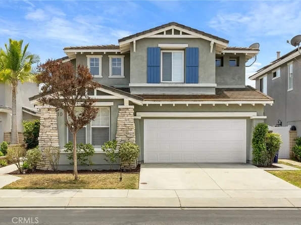 10 Bayview Dr, Buena Park, CA 90621