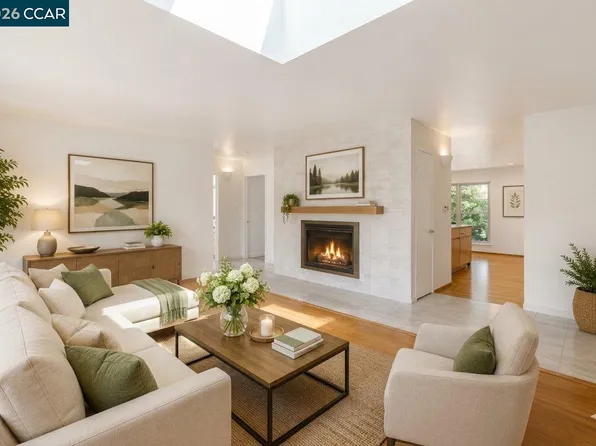 2091 Ascot Dr Unit 130, Moraga, CA 94556