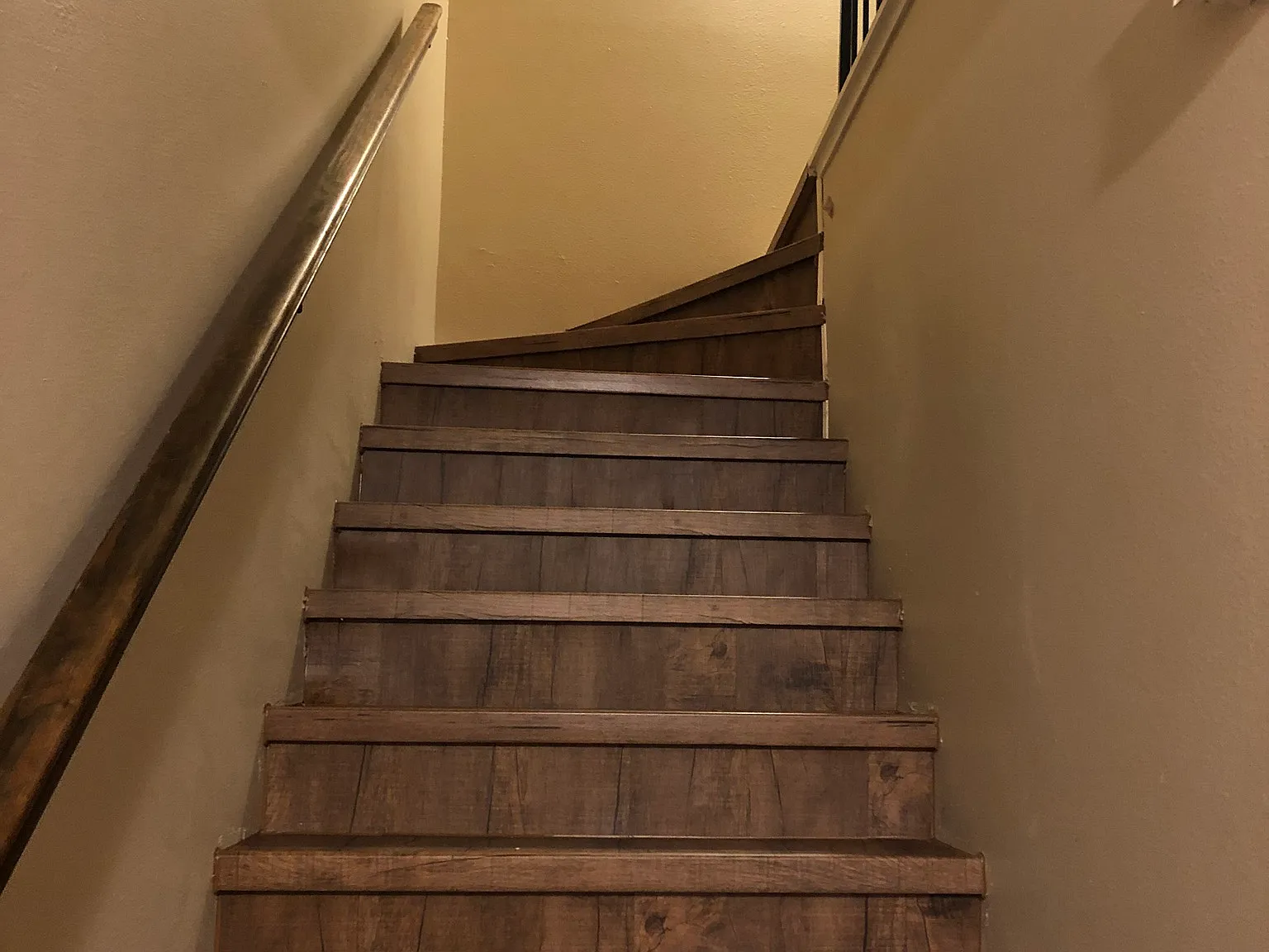 Sherwood Townhomes - 611-D — Photo 1