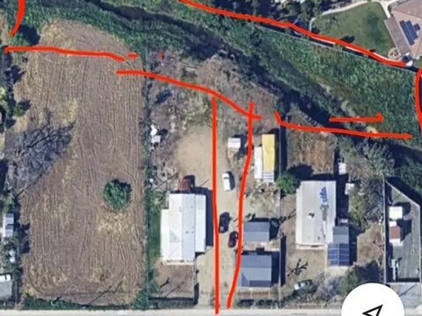 2274 W Henderson Avenue, Porterville, CA 93257