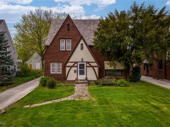 17419 Fernway Rd, Shaker Heights, OH 44120