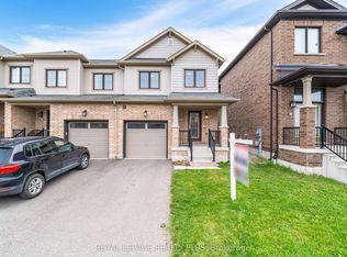 12 Pagebrook Cres, Hamilton, ON L8J0K7