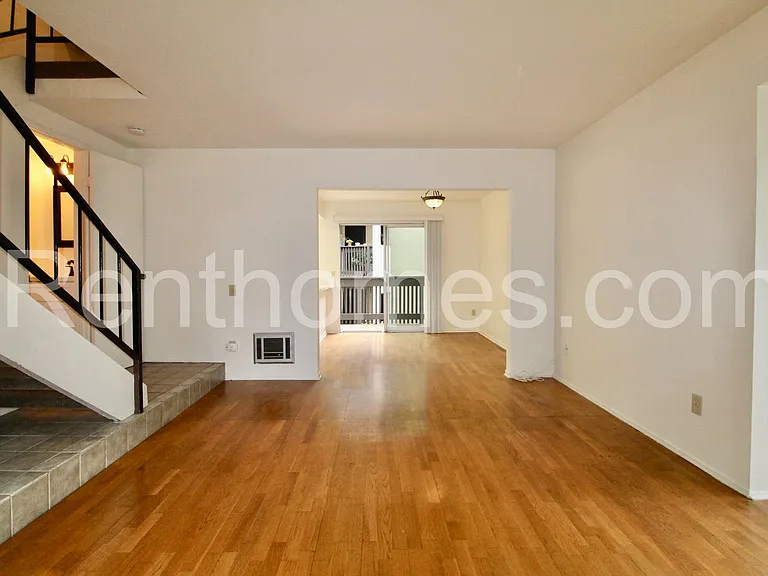 7958 Mission Center Ct #E — Photo 3