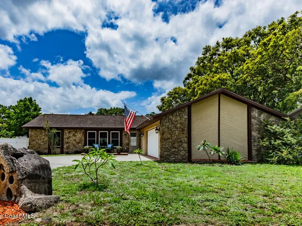 2014 Russell Dr, Titusville, FL 32796