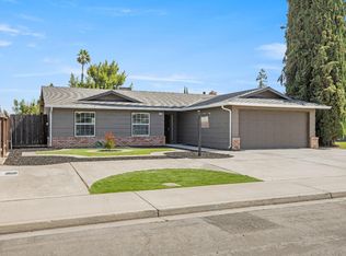 1013 Grand Prix Dr, Modesto, CA 95356