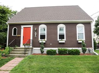 381 Robinson St, Woonsocket, RI 02895