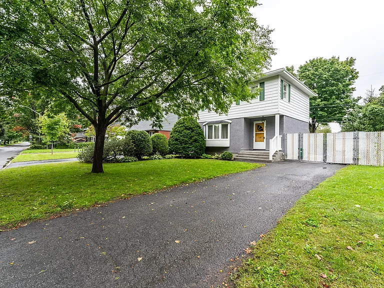 939 Weston Dr #1 — Photo 1