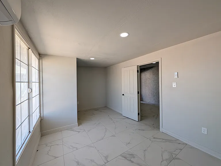 13208 W Tuckey Ln — Photo 69
