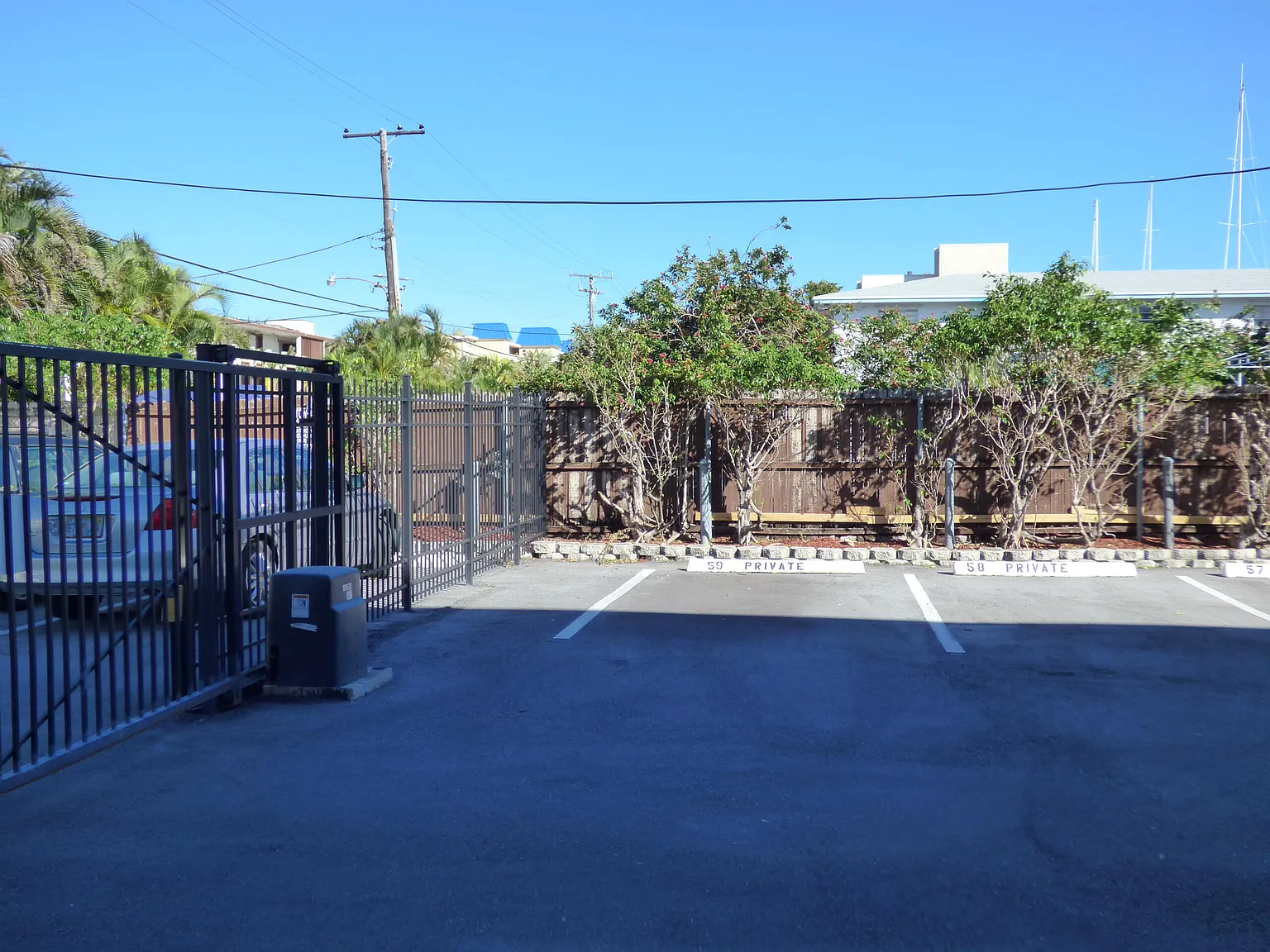 1 bed, 1.0 bath, 660 sqft, $1,800 — Photo 3