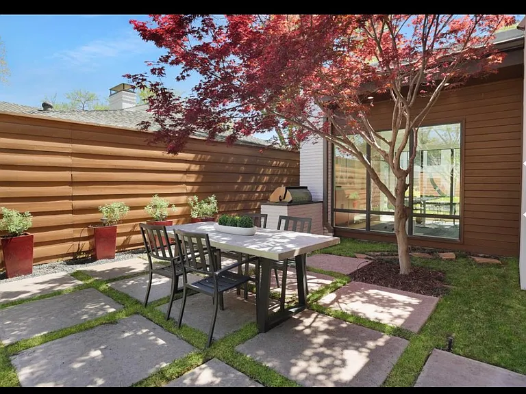 4135 Valley Ridge Rd — Photo 17
