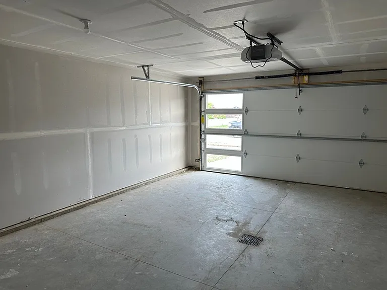 131 Marshall Loop — Photo 13