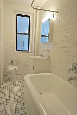 Rented by Metropolitan Equities | media 14