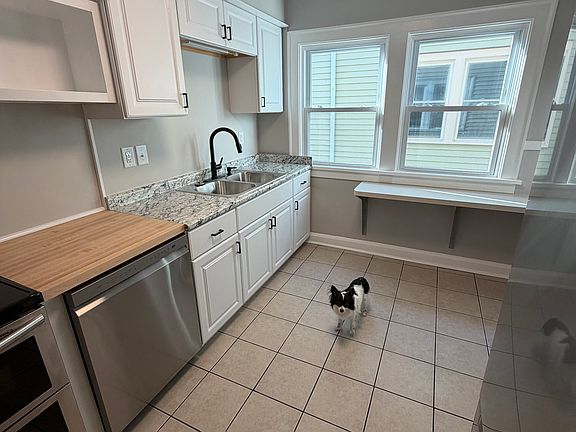 3rd image of 2212 Atkins Ave #1