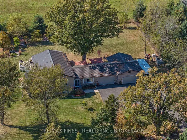 4841 Wolfe Swamp Rd, South Frontenac, ON K0H 1V0