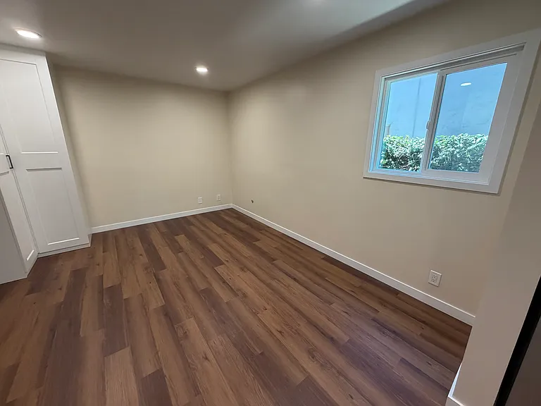 6041 Barbados Ave #B — Photo 11