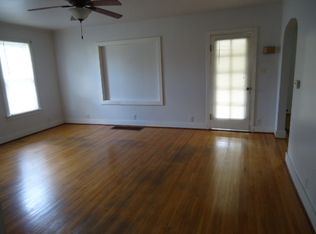 318 Dayton St, Sandwich, IL 60548