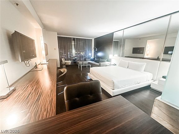 2nd image of 4381 W Flamingo Rd #2109