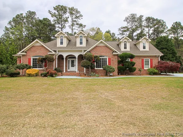 1009 Four Wood Dr, Fayetteville, NC 28312