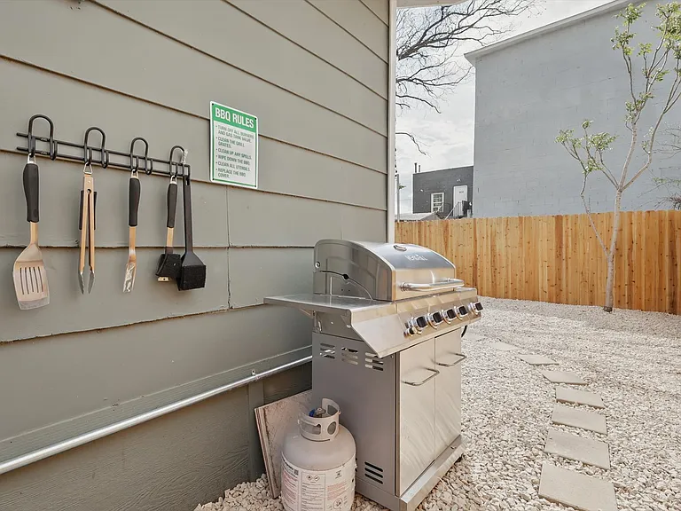 3015 Chihuahua Ave — Photo 28