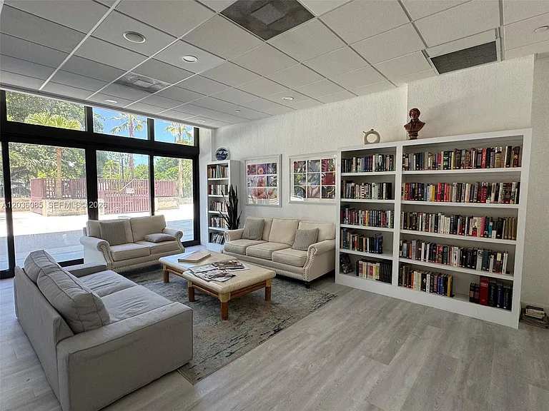 1450 Brickell Bay Dr #1003 — Photo 20