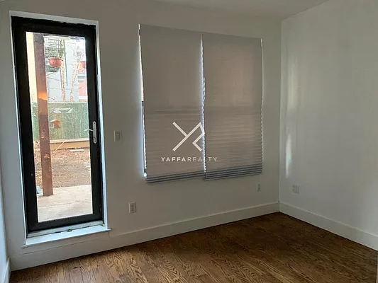 Rented by Yaffa Realty LLC | media 24