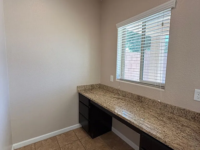 154 Prado Verde Ct NE — Photo 35