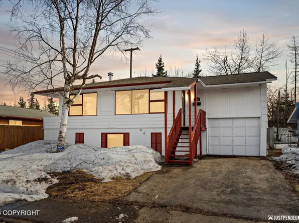 4256 Ross Ct, Anchorage, AK 99508