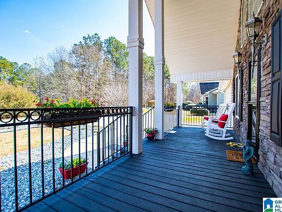 3rd image of 343 Pleasure Point Rd