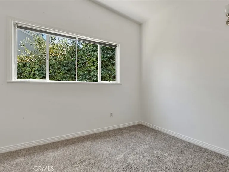 5836 Wish Ave — Photo 25