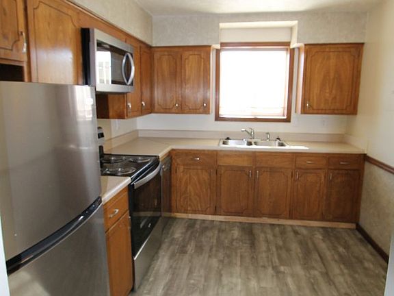 5th image of 10715 O St #171