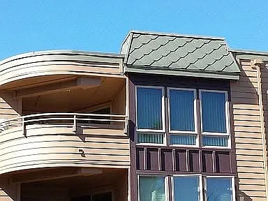 12349 Roosevelt Way NE #402 — Photo 2