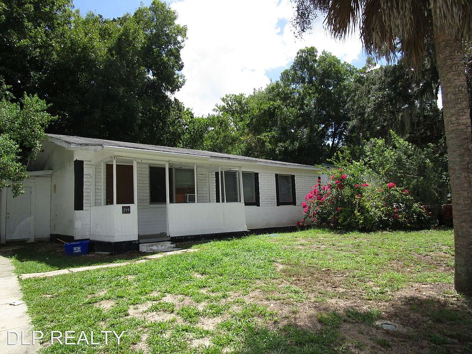 1st image of 299 Roosevelt Dr