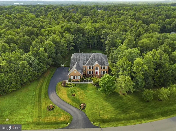 42537 Iron Bit Pl, Chantilly, VA 20152