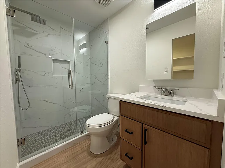 1 Redberry Ct — Photo 11
