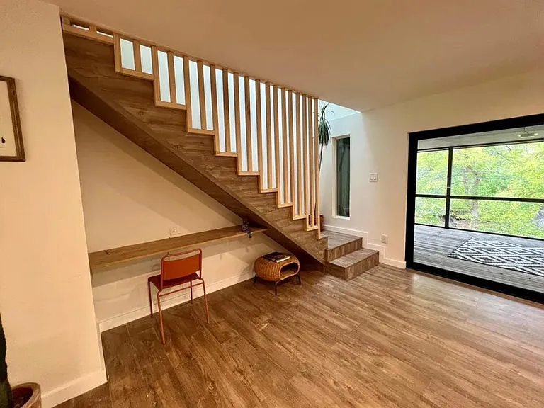 211 Mill Creek Dr — Photo 15