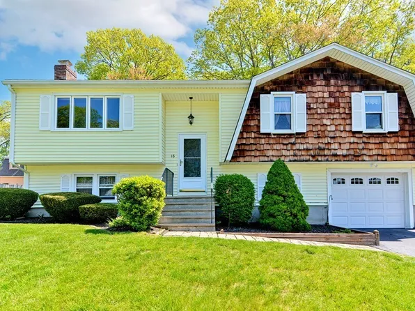 16 Redwood Dr, Milford, MA 01757