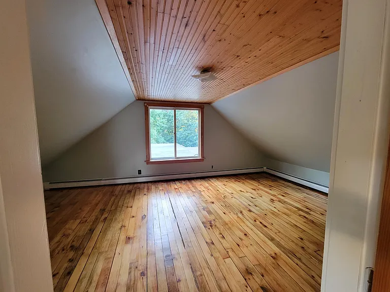 63 Pike St #2 — Photo 24