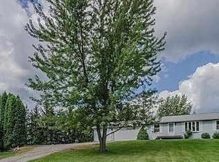 4700 Dexter Townhall Rd, Dexter, MI 48130