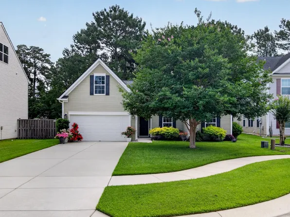 225 Alpine Rd, Summerville, SC 29485