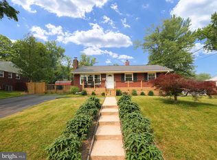 8826 Jandell Rd, Lorton, VA 22079