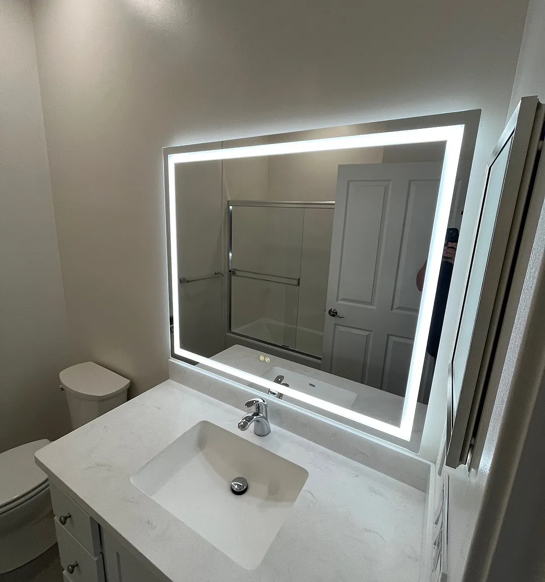 2 bed, $5,595 — Photo 1