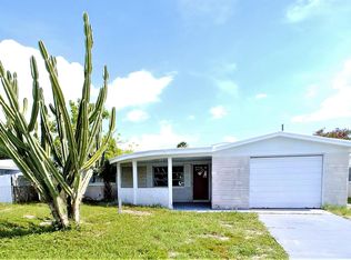 3800 Redwood Dr, Holiday, FL 34691