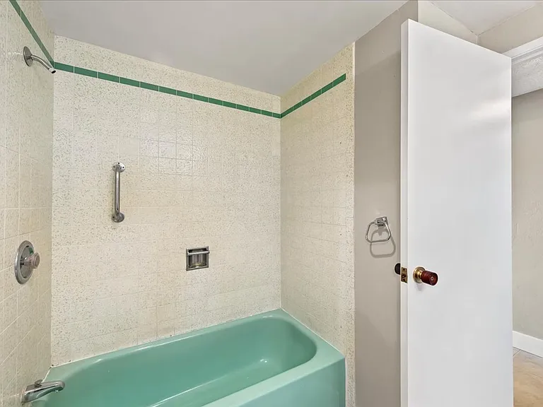 200 N 3rd St #901 — Photo 21