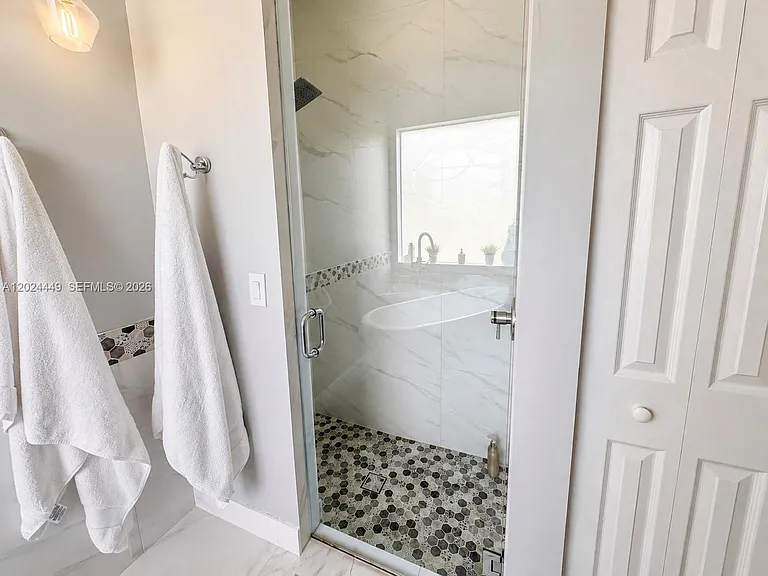 4486 W Whitewater Ave — Photo 9